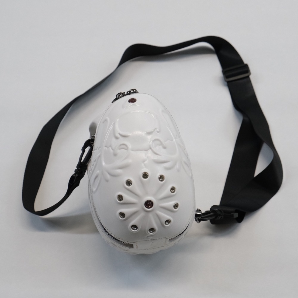 Kiisy Skull Crossbody Bag White Embossed Goth Small Messenger - Picture 9 of 13